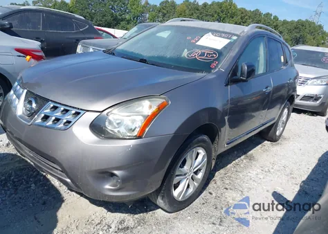 2015 Nissan Rogue Select S z USA, uszkodzony, nr VIN JN8AS5MT7FW667478